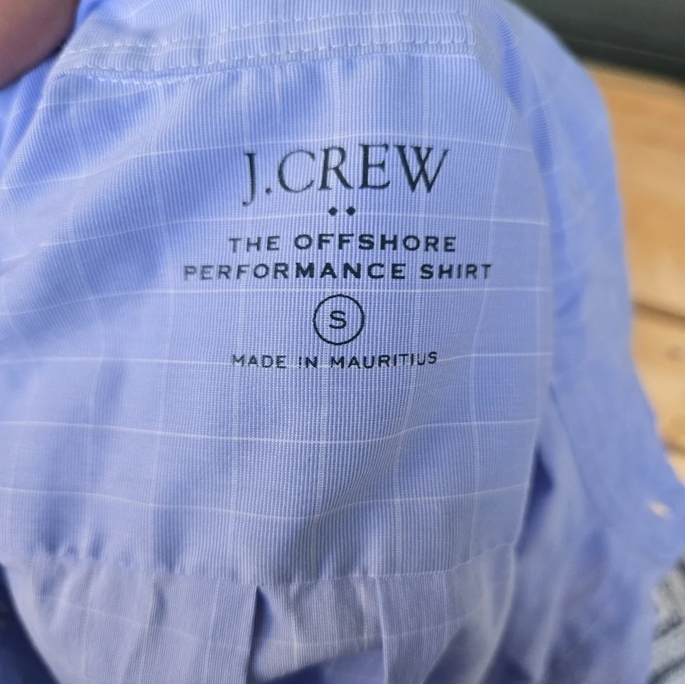 J. Crew The Offshore Performance Shirt Sz Small Blue And White Plaid